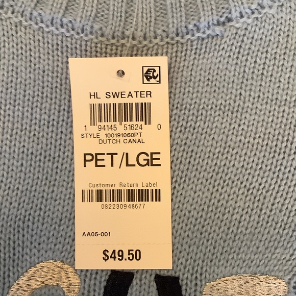 Light Blue Women's Sweater with Festive Text Design - Picture 5 of 5